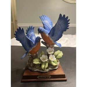 Pair of Blue Jays on a Wooden Base Figurine Jonathan Byron